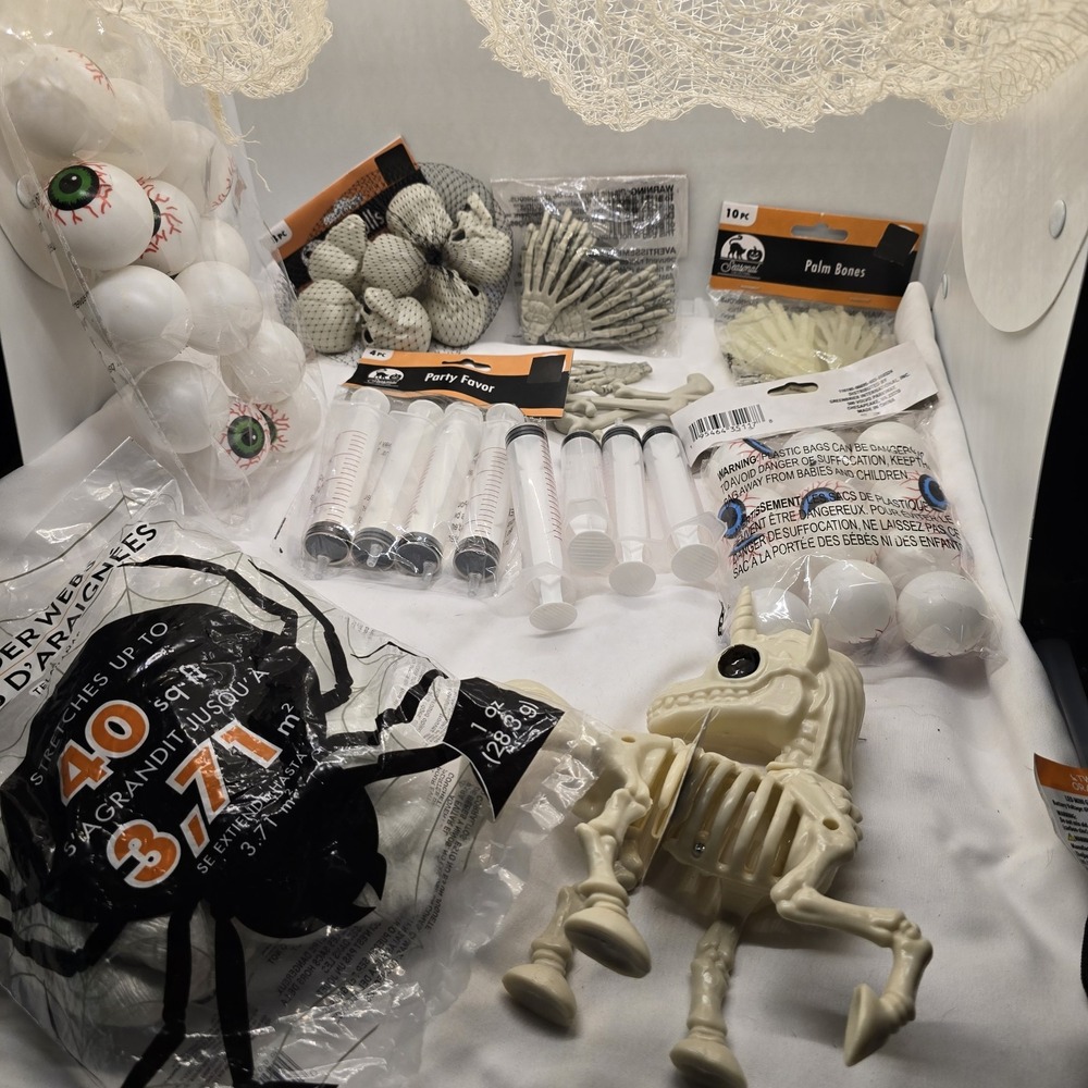 Halloween Party Lot Skeleton- New